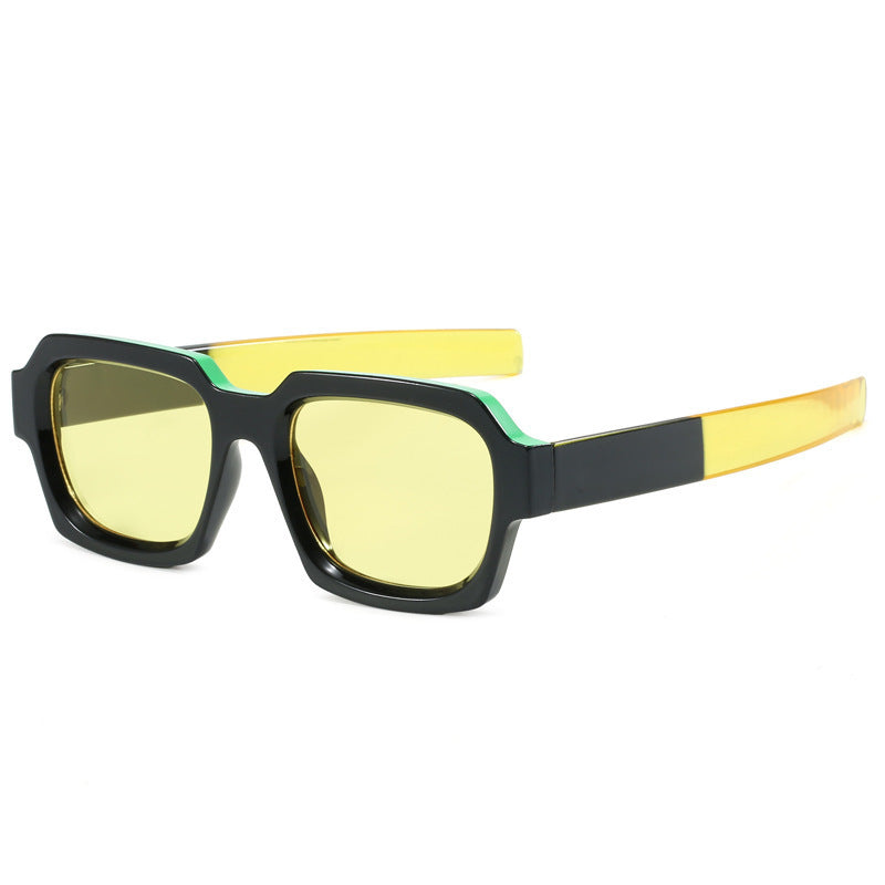 Damen Sonnenbrille mit auffälligem rechteckigem Rahmen und UV-Schutz Brehn