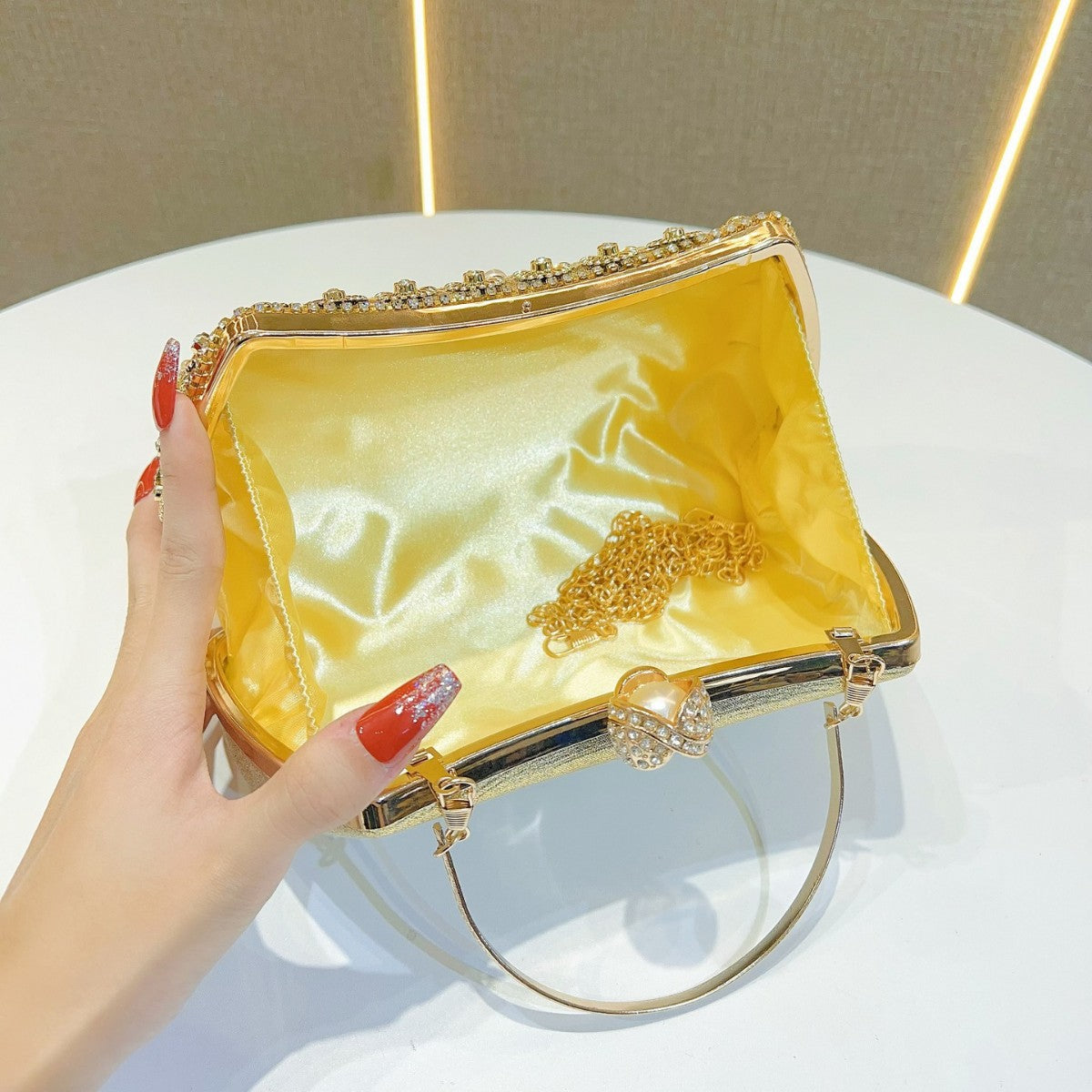 Beaded Abend Schultertasche