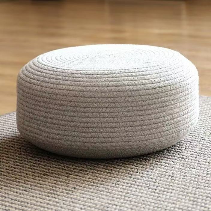 Handgefertigter Sitzpouf Brehn