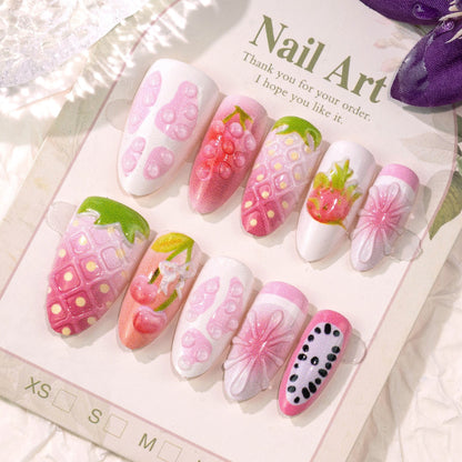 Künstliche Nagelspitzen mit fruchtigem Design und 3D-Elementen Brehn