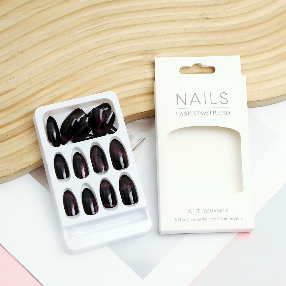 Künstlerische Press-On Nagelspitzen Brehn