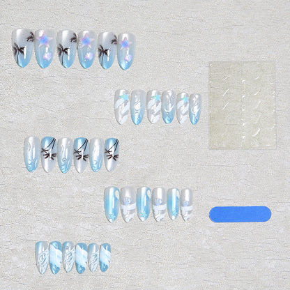 Kunstnagelset mit eleganten Wasser- und Meeresmotiven Brehn