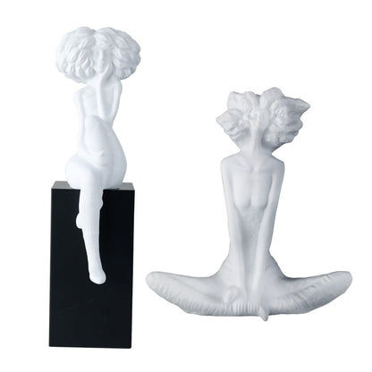 Künstlerische figurative Heimskulptur
