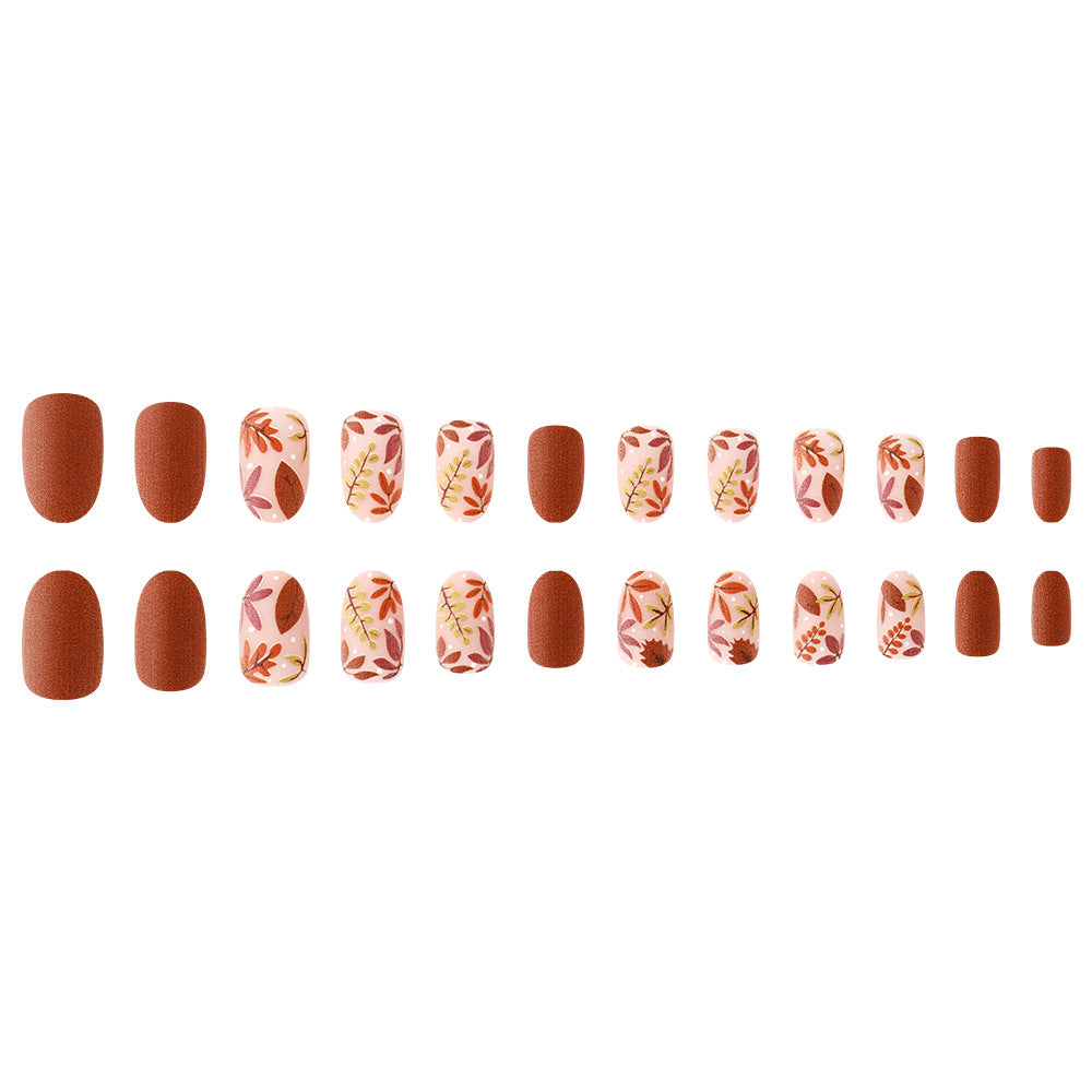 Künstlerische herbstlich inspirierte Nagelkunst Brehn