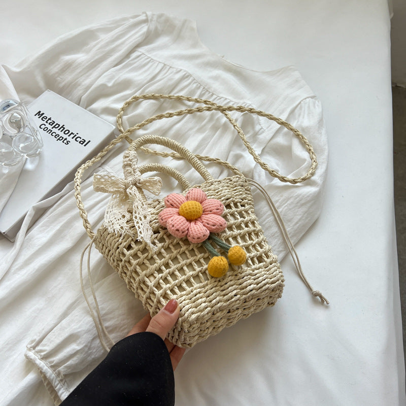 Handgefertigte gehäkelte Schultertasche