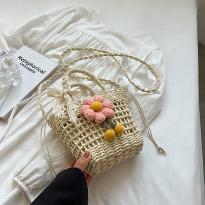 Handgefertigte gehäkelte Schultertasche