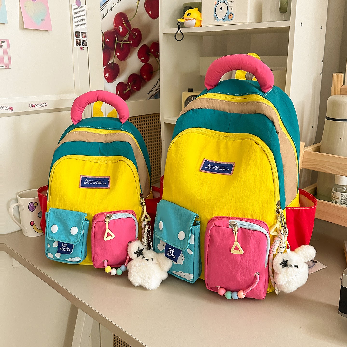 Bunter Mehrfach-Taschen Rucksack