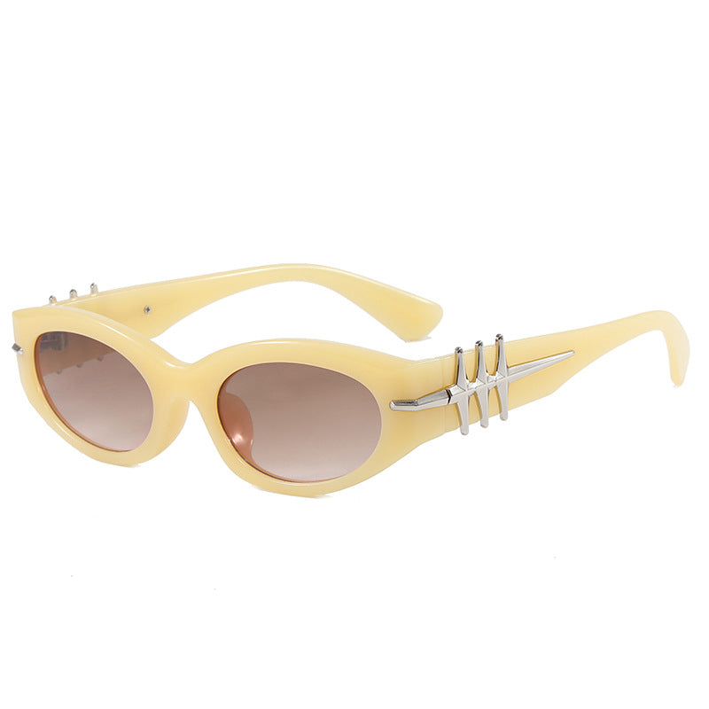 Damen elegante Cat-Eye Sonnenbrille mit modischen Akzenten Brehn