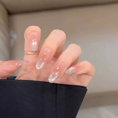 Elegante Gel-Nagelerweiterungen