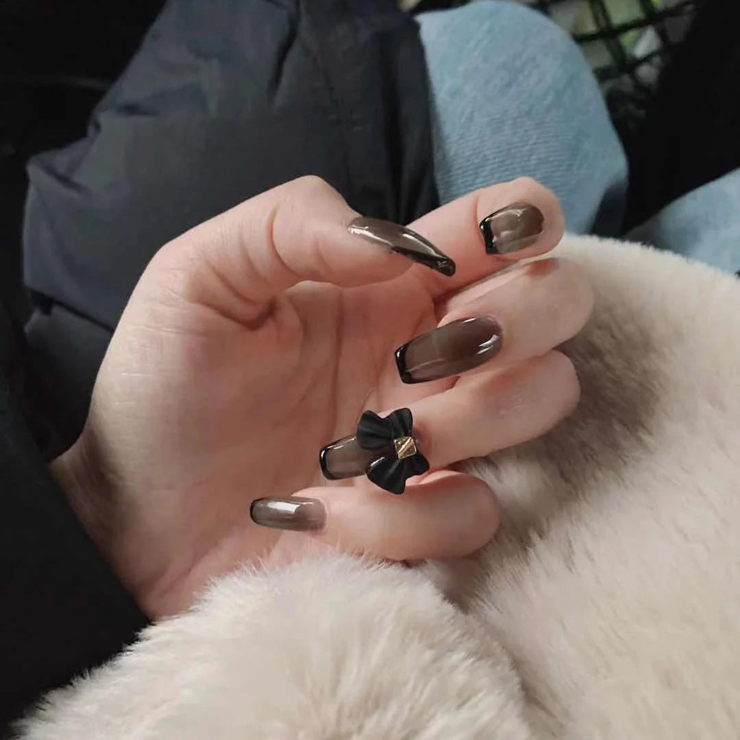 Elegante Schleifenakzent Stiletto-Nagelerweiterungen