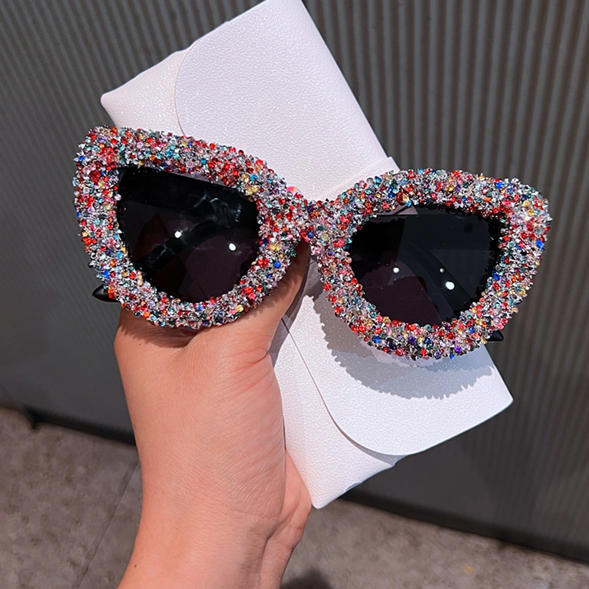 Damen Designer Sonnenbrille mit Strassdetails Brehn