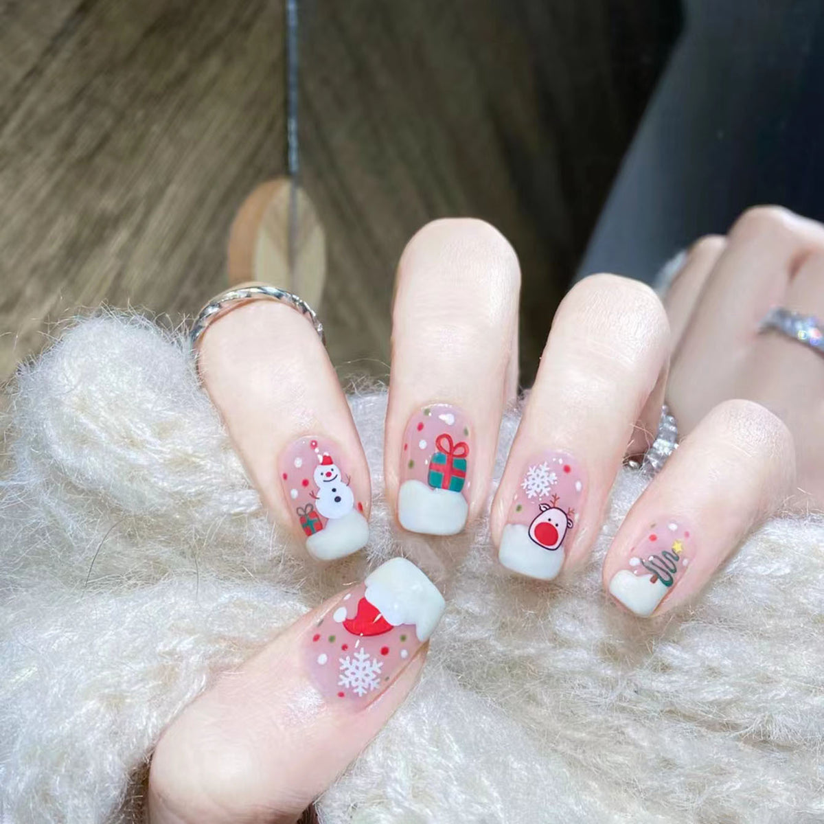 Festliches Feiertags-Nagelkunst-Set