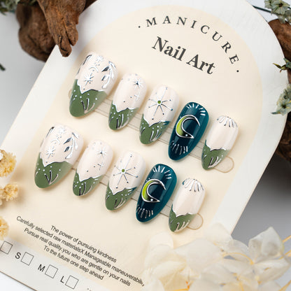 Künstlerisch von der Natur inspirierte Press-On Nagelkunst Brehn