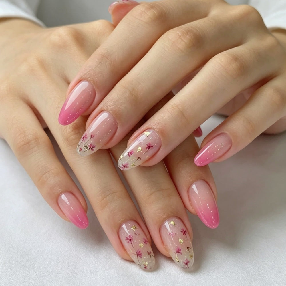 Kunstnagelset mit Eleganten Blumenmotiven Brehn