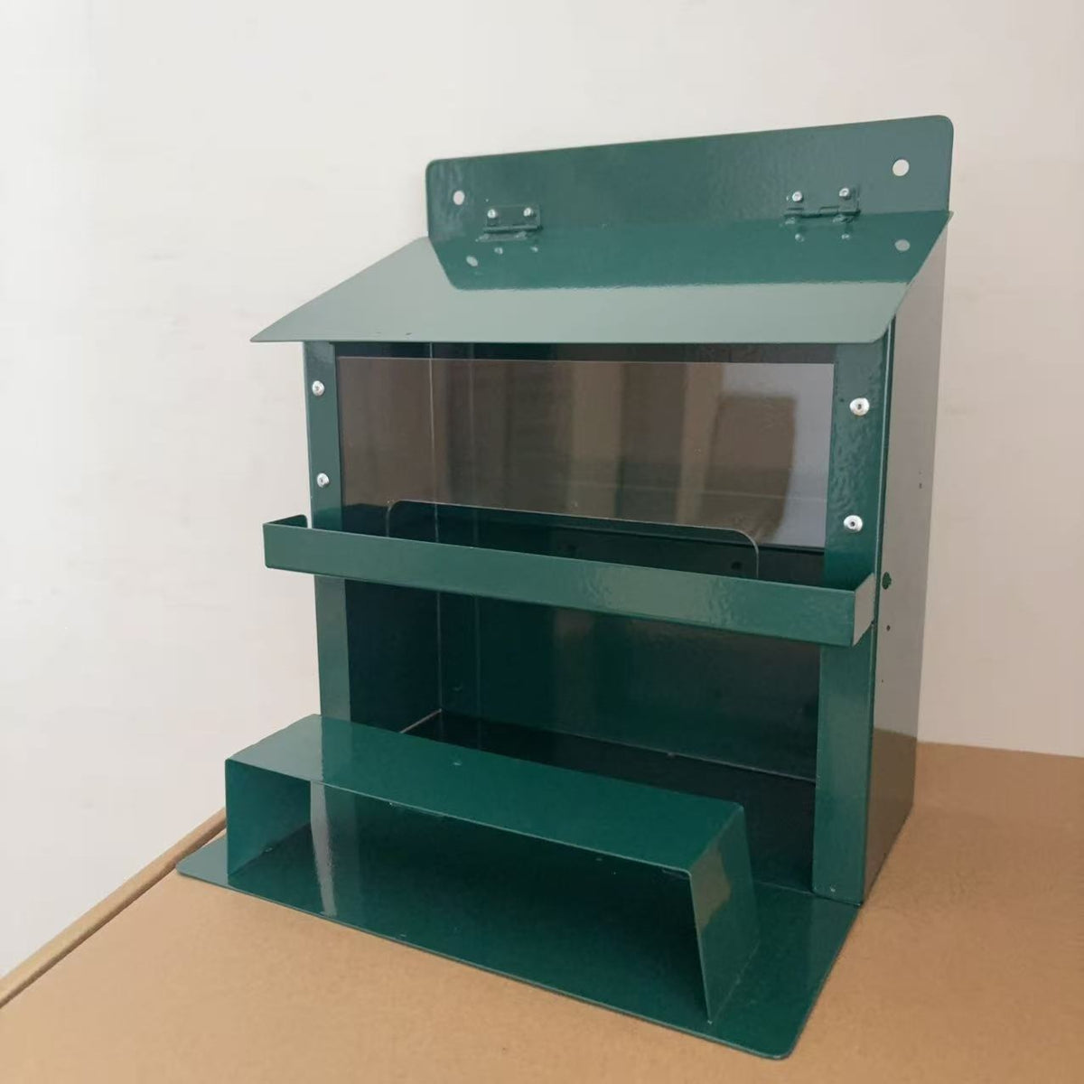 Dekorativer wandmontierter Vogel feeder Brehn