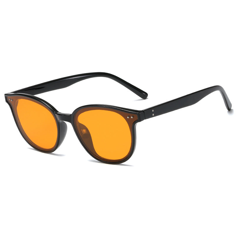 Retro-inspirierte Schmetterlingssonnenbrille