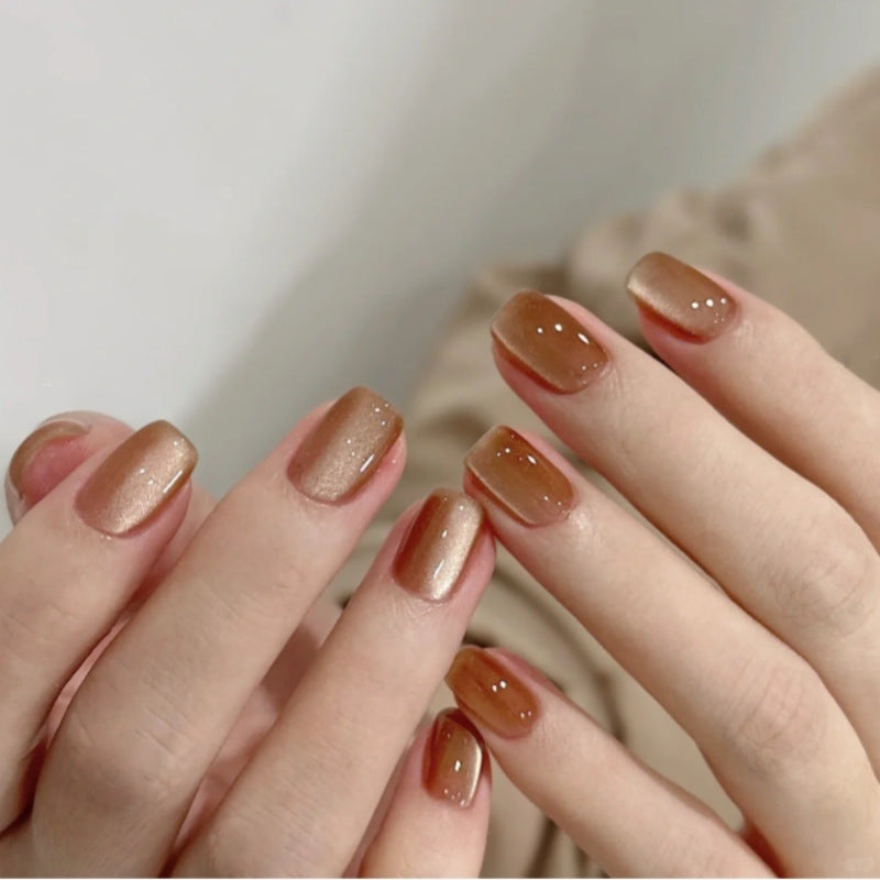 Premium Glänzende Nagelspitzen Brehn