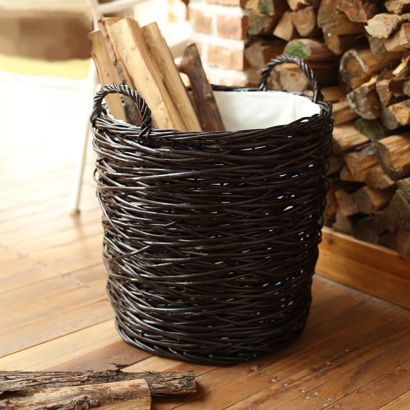 Praktischer Holzkorb