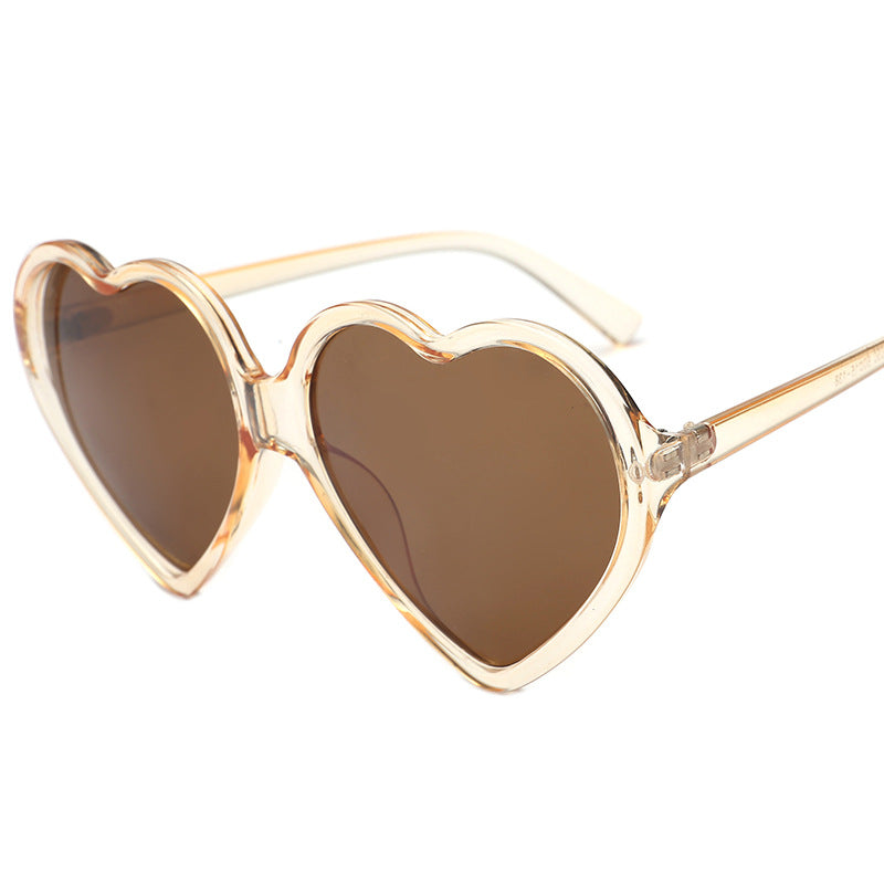 Damen Herzförmige Sonnenbrille mit stylishem Rahmen Brehn