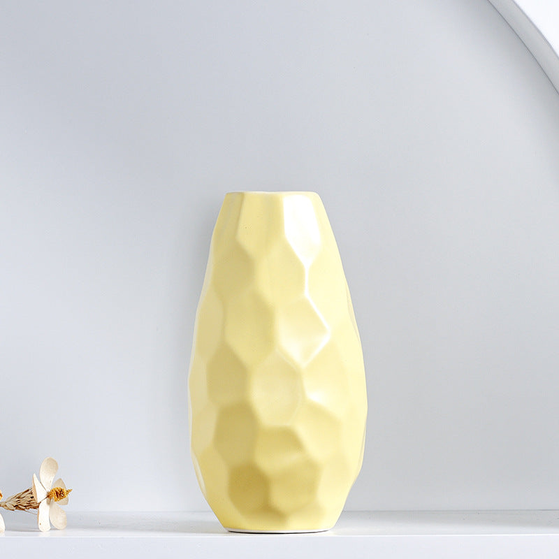 Einzigartige geometrische Keramikvase Brehn
