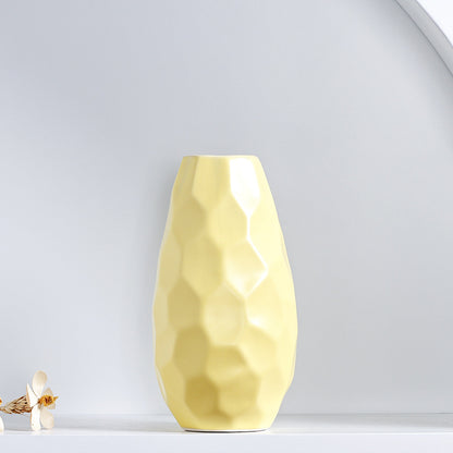 Einzigartige geometrische Keramikvase Brehn