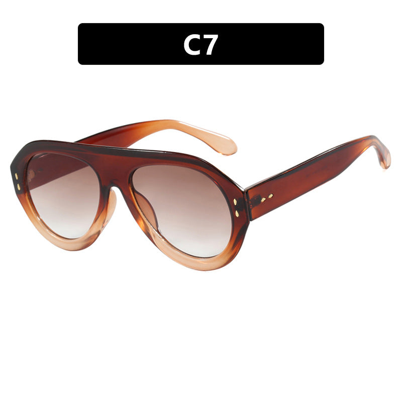Damen modische Sonnenbrille mit extravagantem Design Brehn