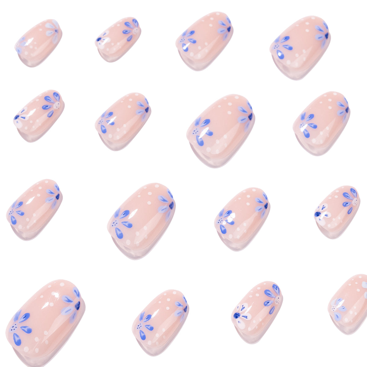Kunstvolle Nagelkunst mit floralen Mustern Brehn