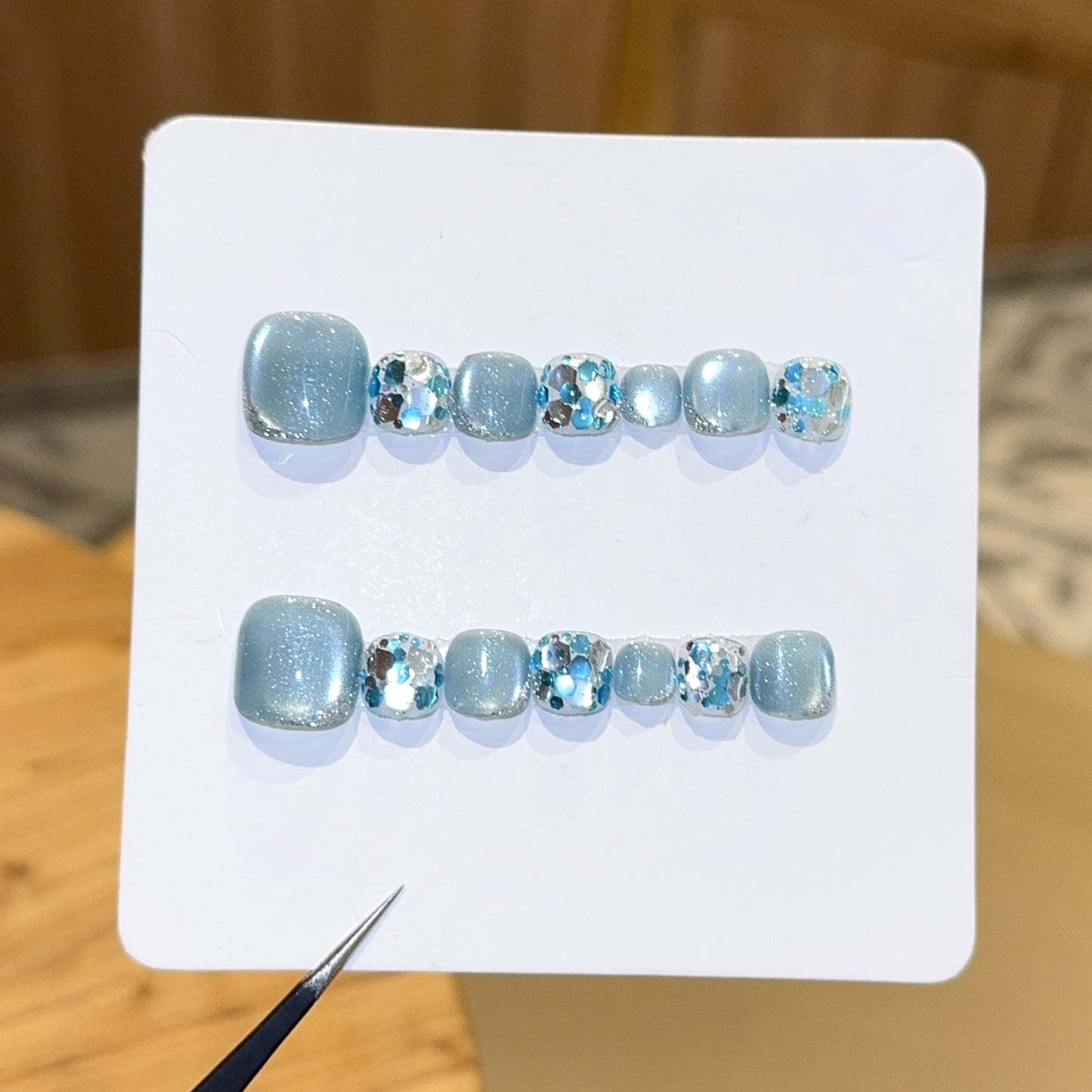 Glamouröse Kunstnägel Im Kühlen Glitzerdesign Brehn