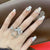 Elegantes Kunstnagelset mit filigranen Verzierungen und Glitzerelementen Brehn