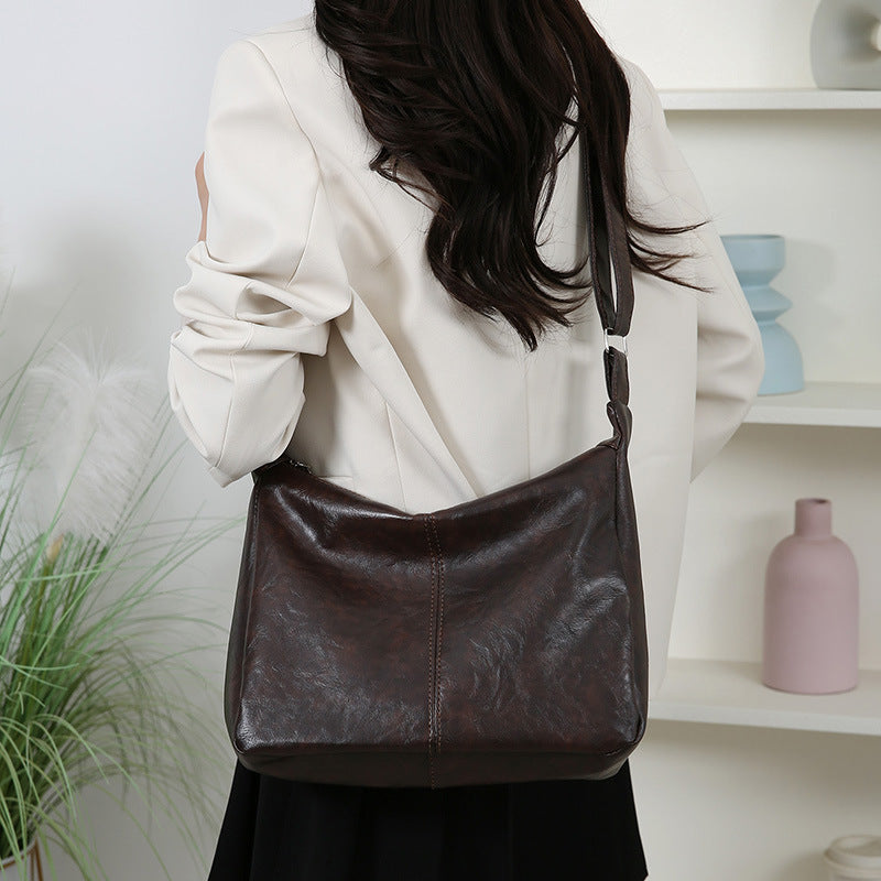 Elegante Leder Schultertasche Brehn