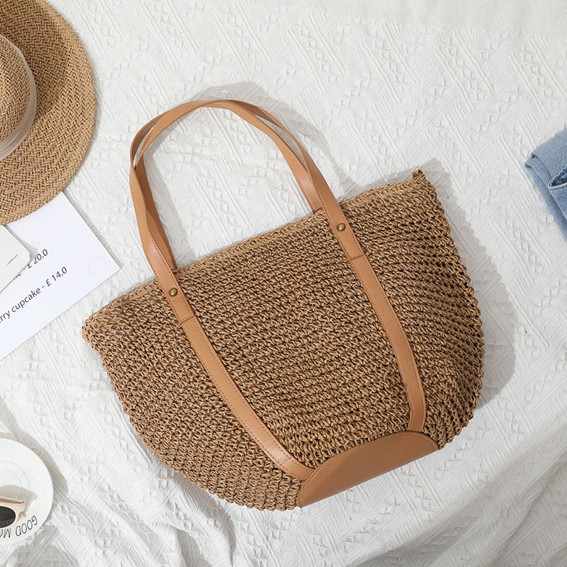 Damen Handtasche aus handgefertigtem Naturmaterial mit eleganten Lederakzenten Brehn