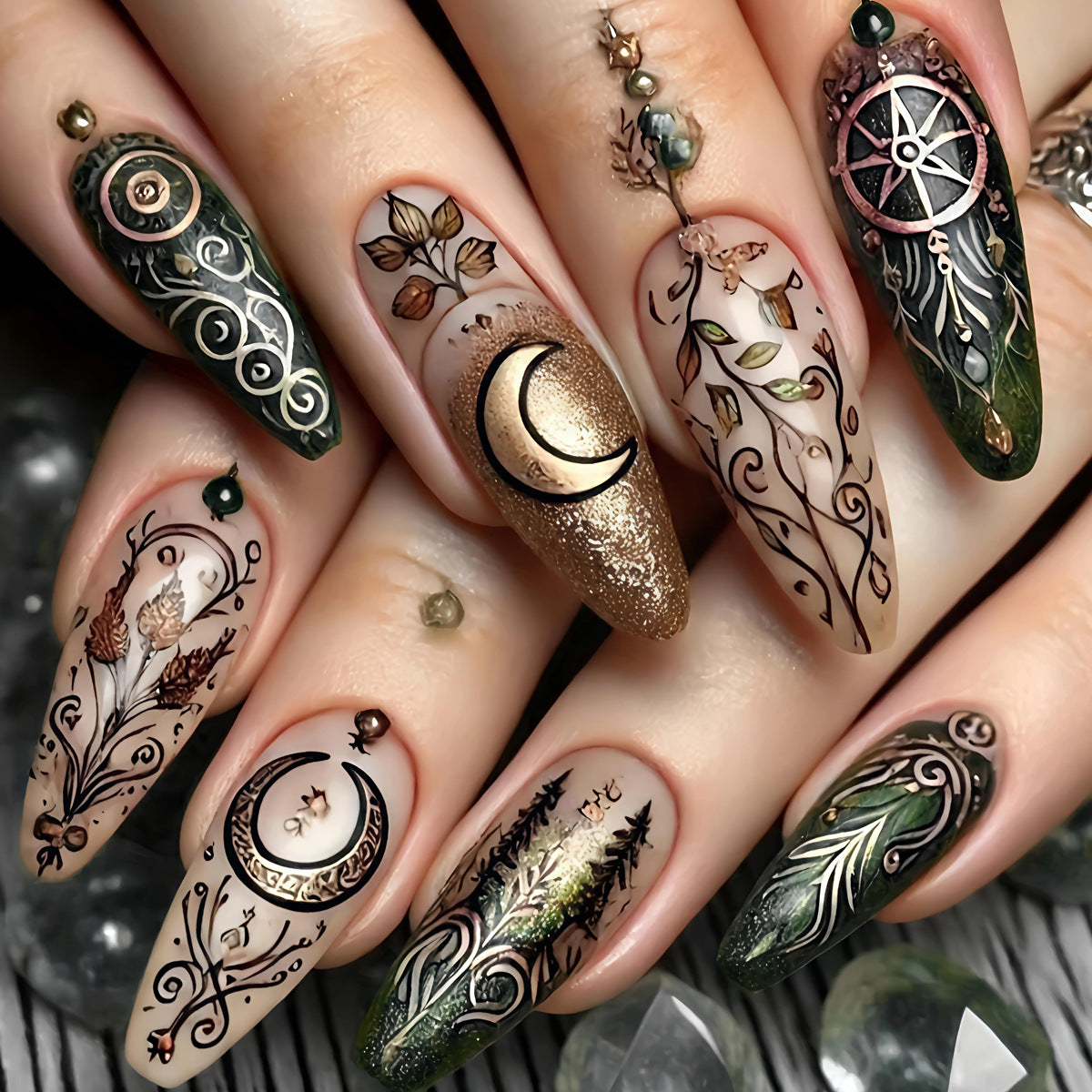 Elegantes Nageldesign Brehn