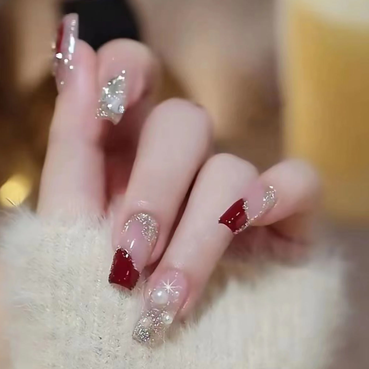 Premium Glitzernde Stiletto Press-On Nägel Brehn