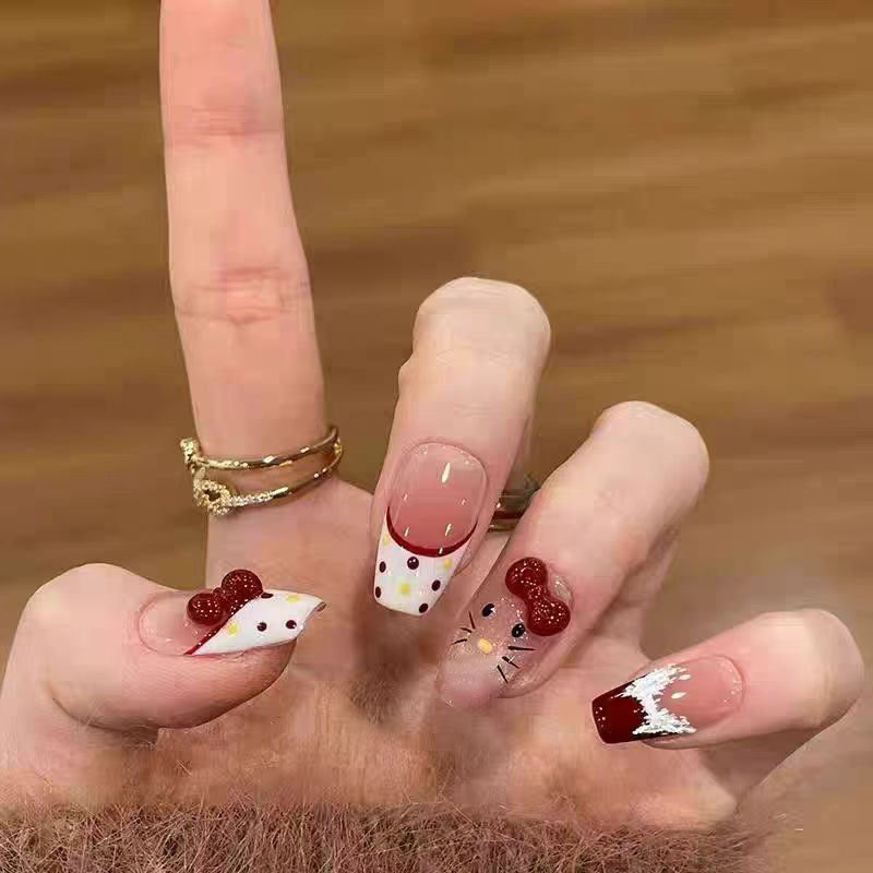 Themenhafte Press-On Nagelkunst Set Brehn