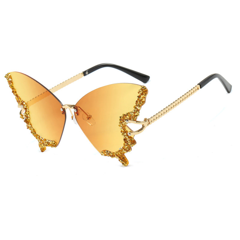 Damen große Cat-Eye Sonnenbrille mit funkelndem Strassbesatz und elegantem Rahmen Brehn