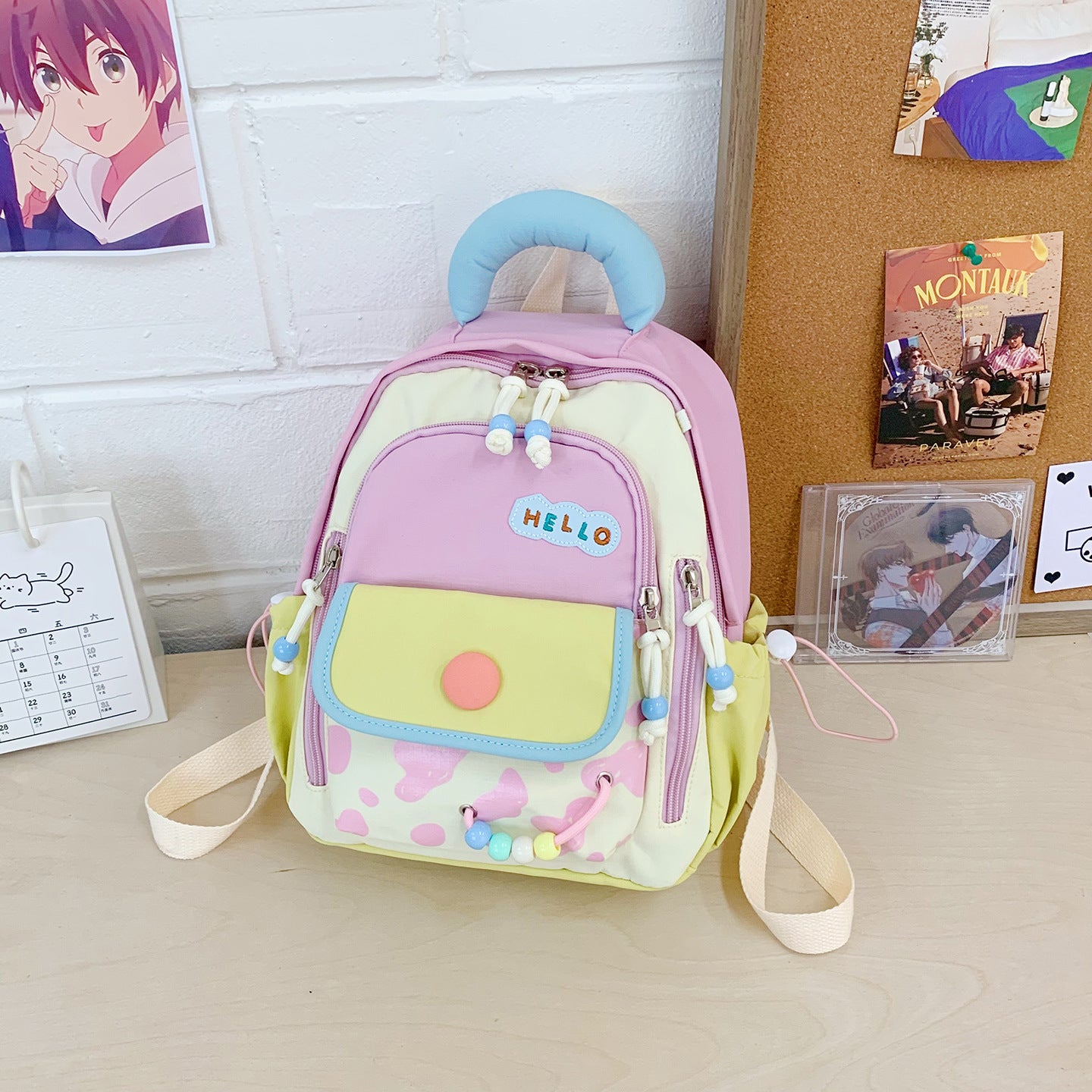 Freizeit-Rucksack mit Bunten Applikationen und Kreativem Design Brehn