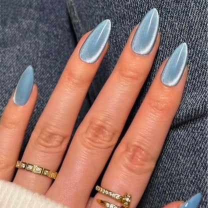 Kunstnägel mit Schimmerndem Metallic-Finish Brehn