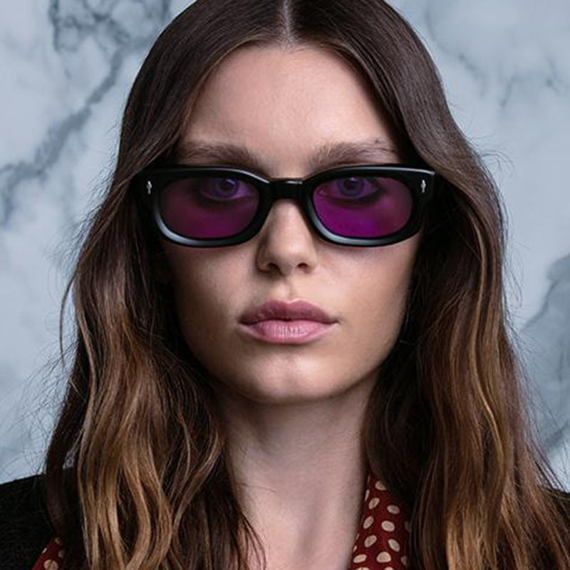 Damen stylische Sonnenbrille im trendigen Rahmen Brehn