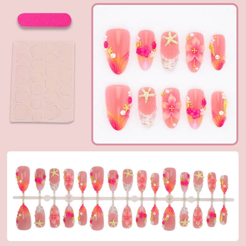 Kunstnagelset mit verspieltem maritimem Design Brehn