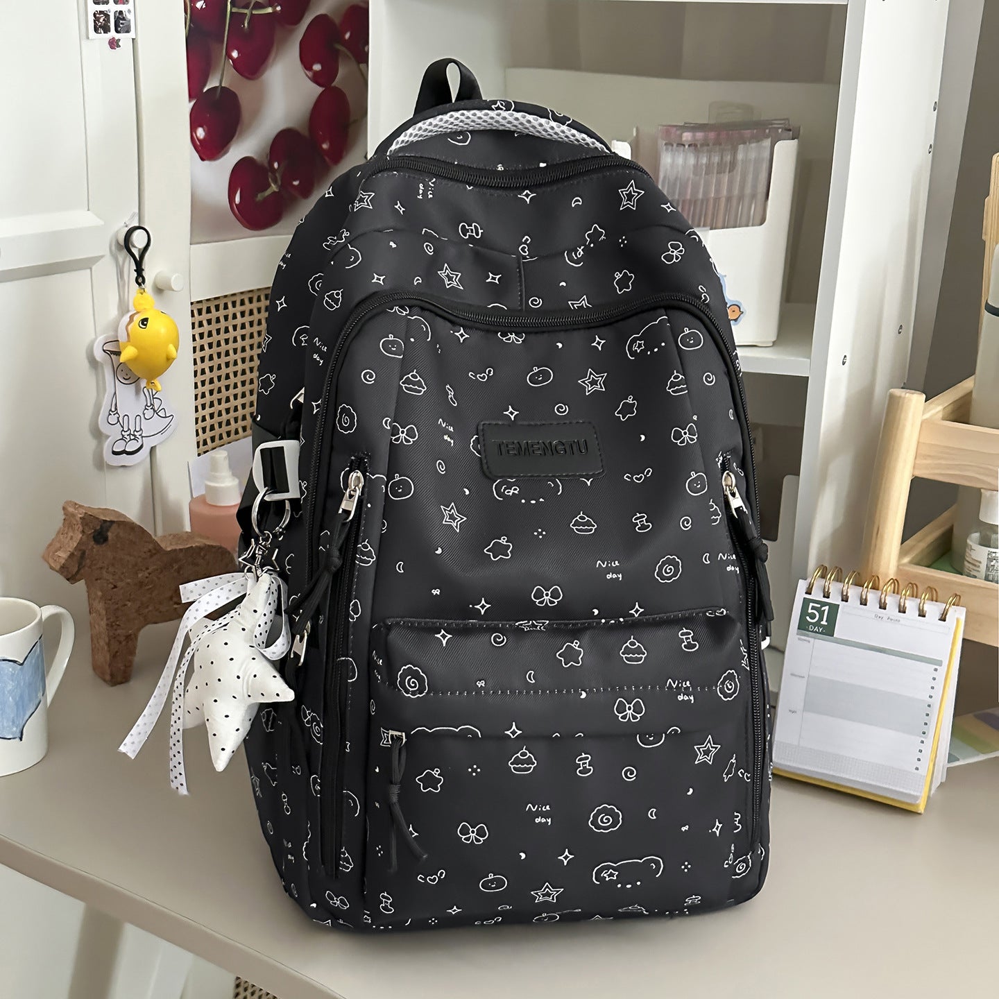 Lässiger bedruckter Schulrucksack