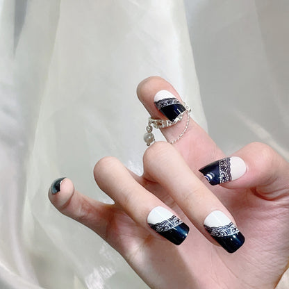 Elegantes Spitzen- und Farbblock Press-On Nail Set