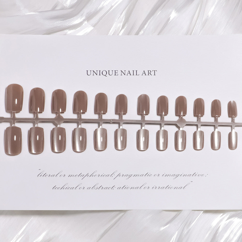Einzigartiges Press-On Nageldesign Set Brehn