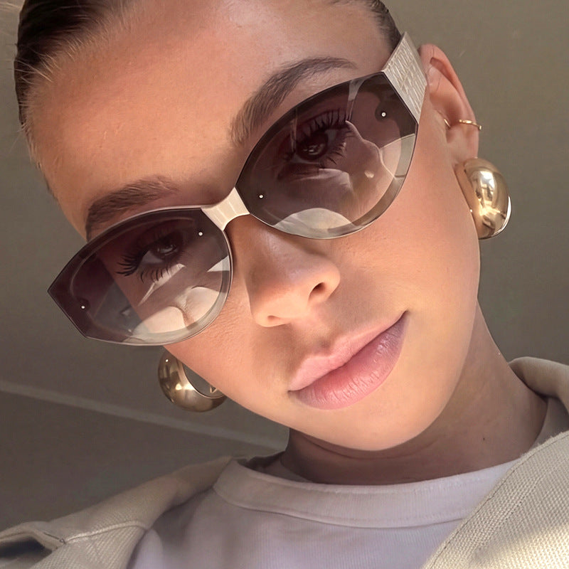 Damen extravagante Cat-Eye Sonnenbrille mit strukturiertem Rahmen Brehn