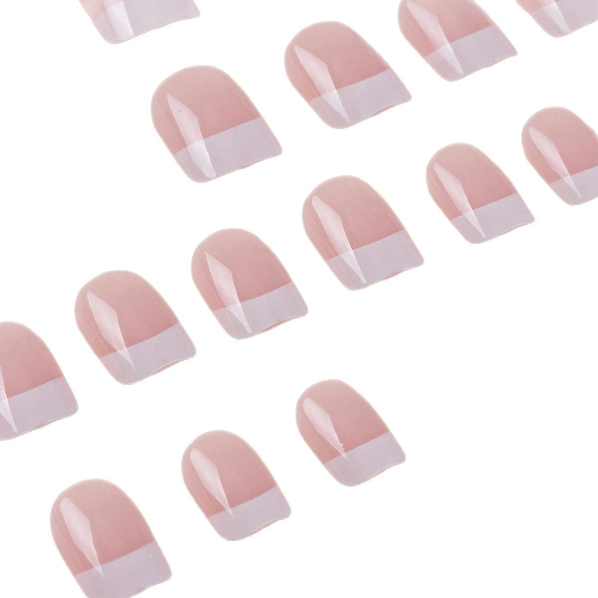 Klassisches French Tip Nagelset Brehn