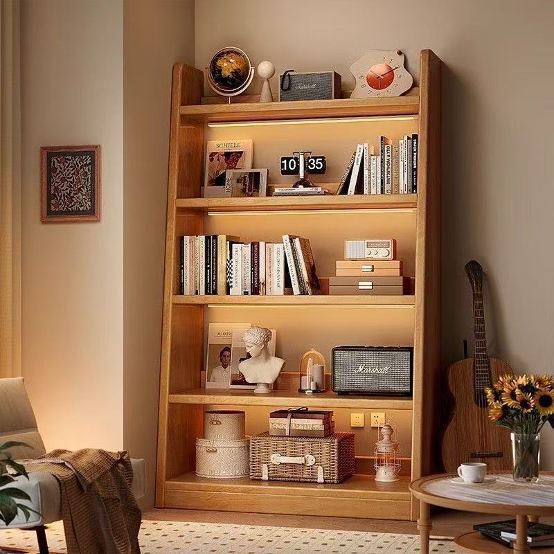 Modernes Bücherregal mit integrierter LED-Beleuchtung Brehn
