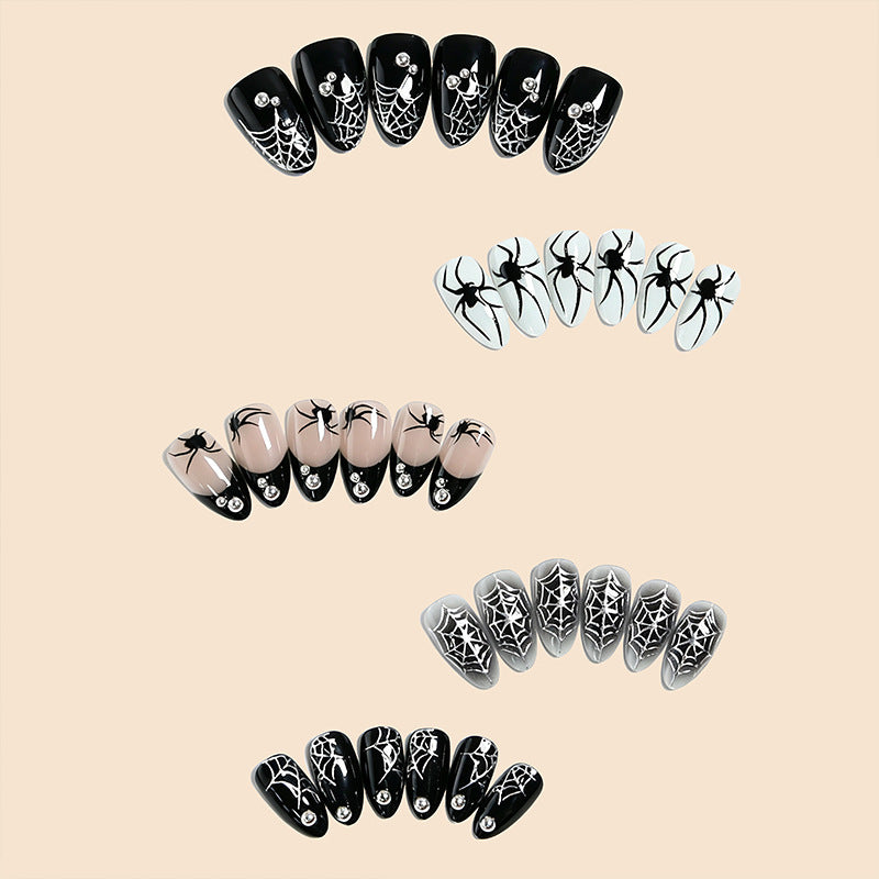 Kreatives Halloween Nageldesign Brehn