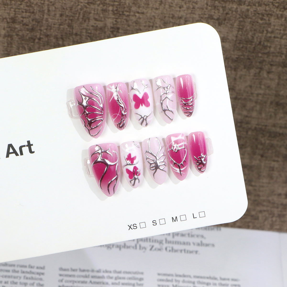 Künstlerisches Schmetterling Press-on Nagelset Brehn
