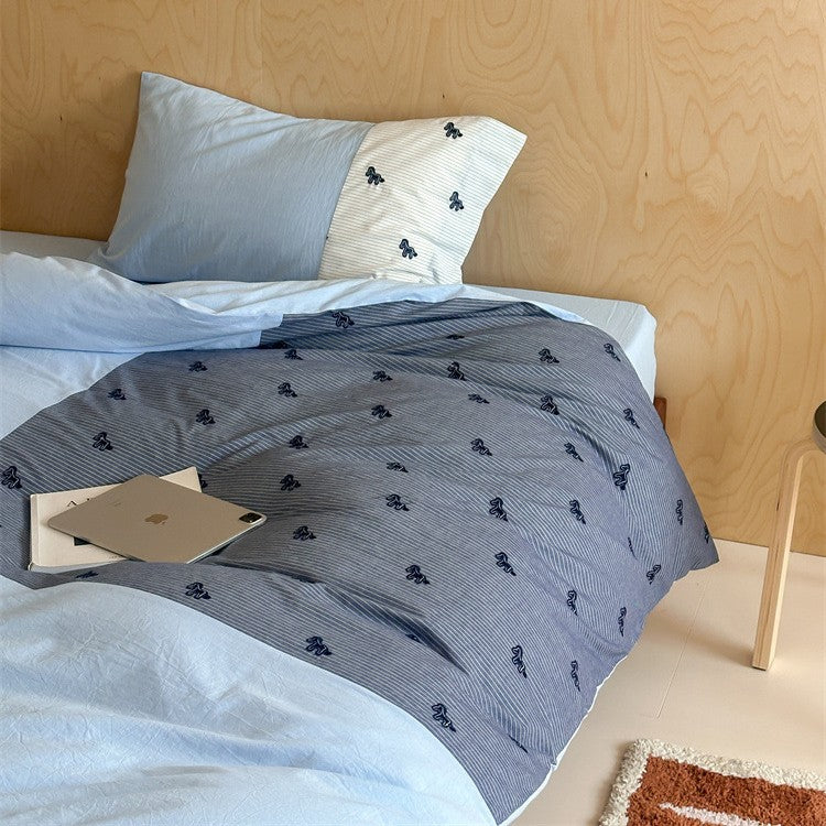 Bedlinen-Bettwäsche-Set aus Baumwolle mit feinem Streifen- und Tierstickmotiv Brehn