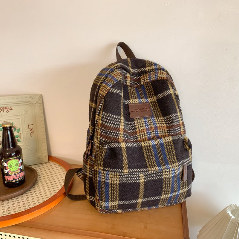 Gemütlicher Rucksack mit kariertem Muster