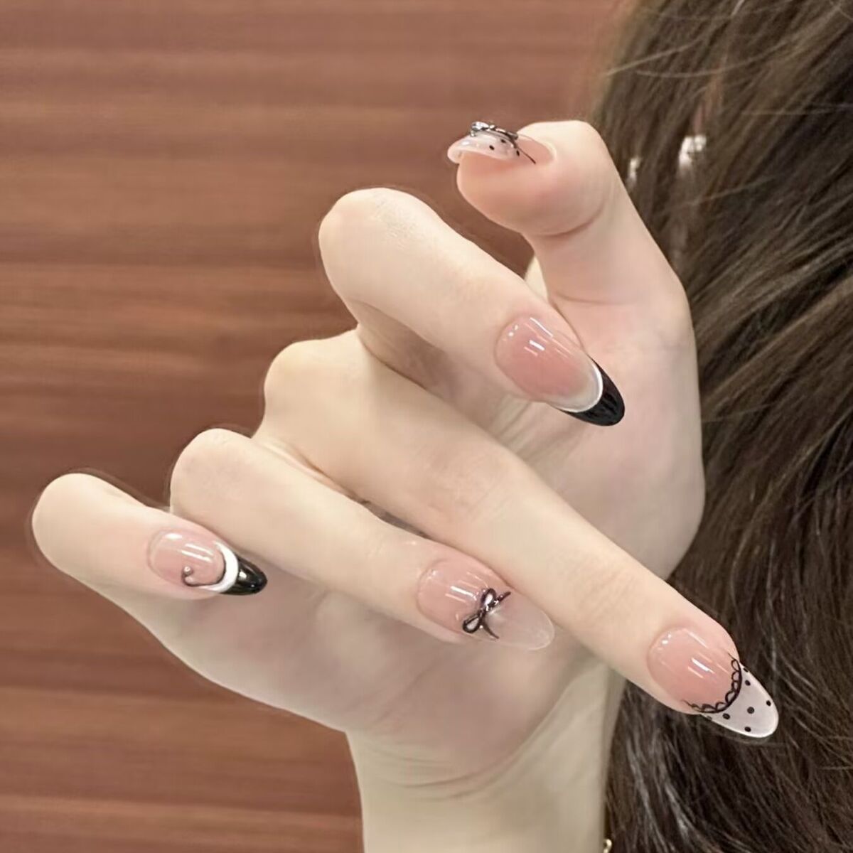 Elegante Künstliche Nail Art Design Brehn